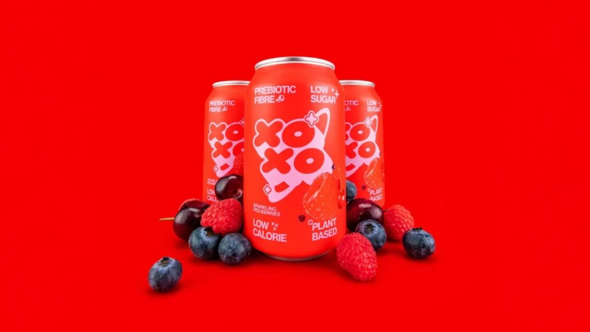 XOXO Red Berries Sparkling Soda 330ml