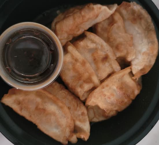 Dumpling (8 pcs)