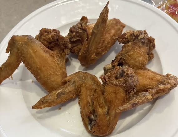 Fried Chicken Wings (4 pcs)