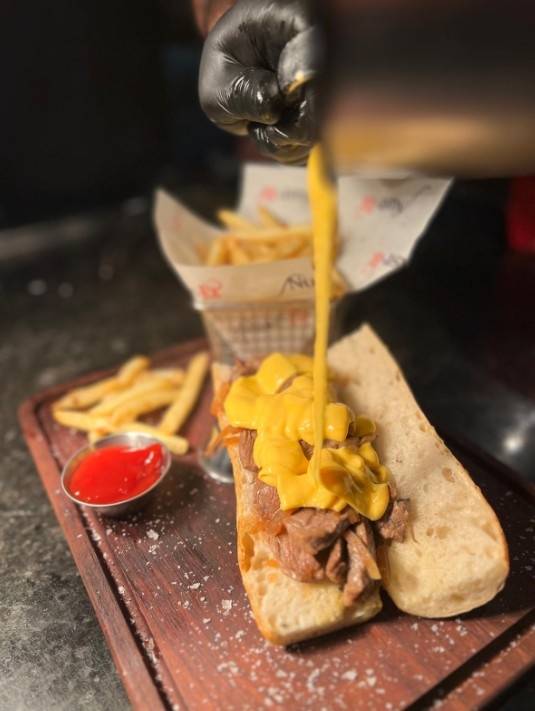 (Uber) Striploin Steak Sandwich