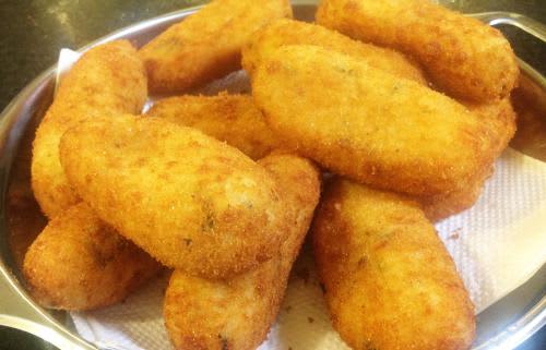 Porção Bolinho de Mandioca