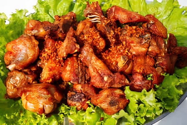 Porção Frango à Passarinho