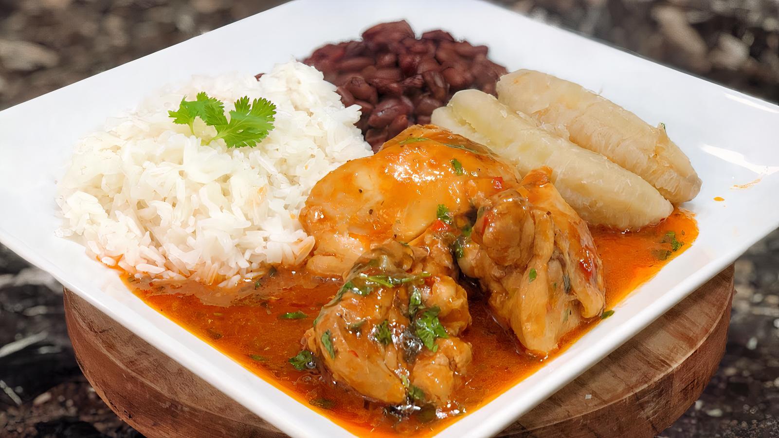 pollo guisado