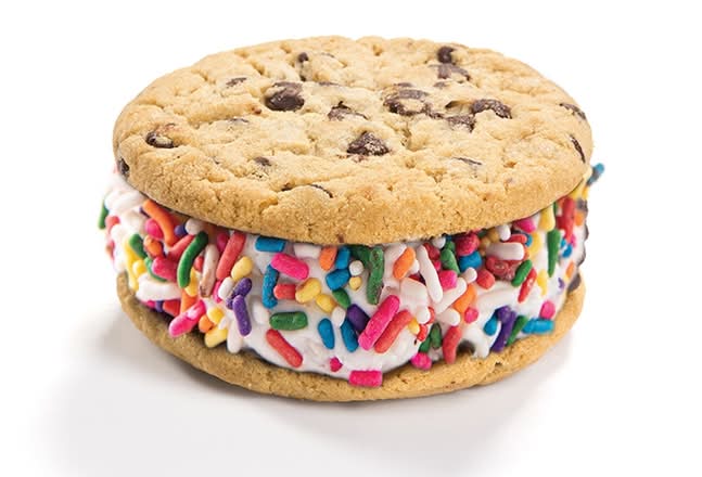 IC Sandwich - Sprinkles