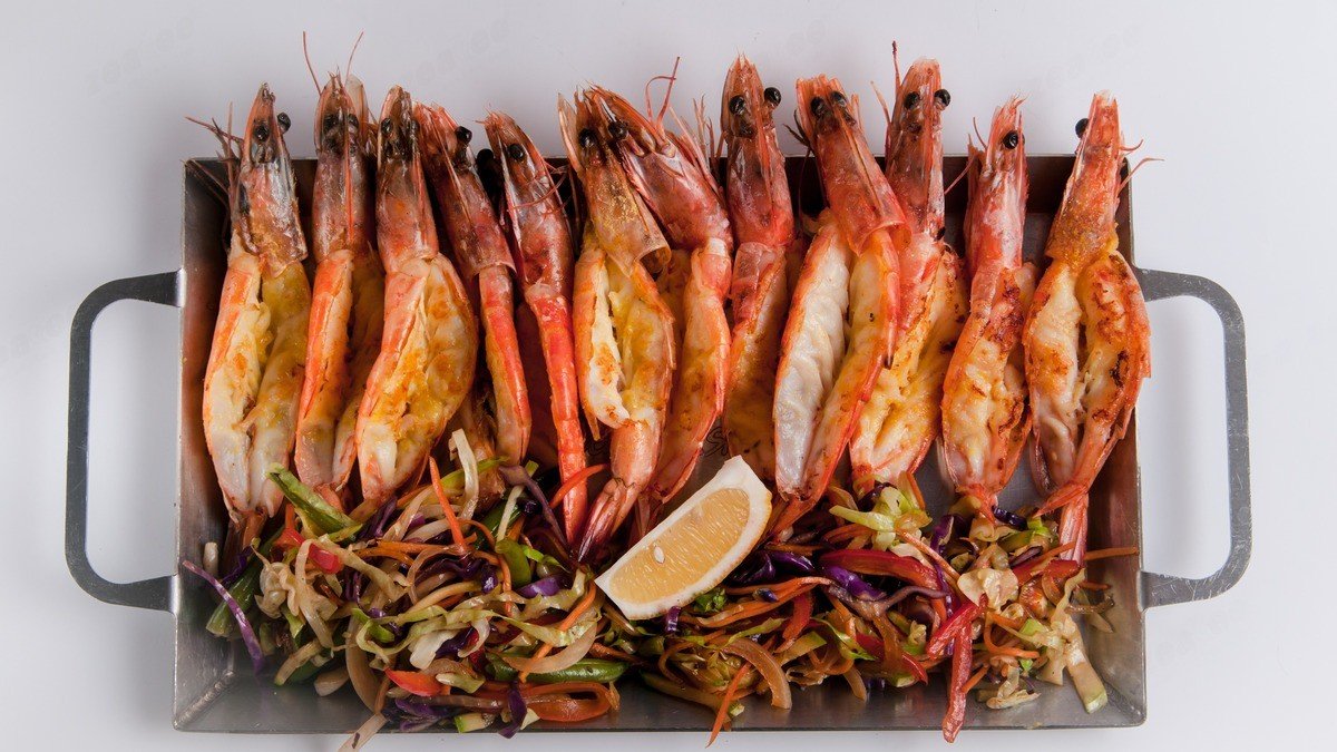 Prawns queen 8