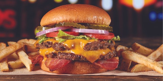 Bacon Cheddar Burger Boxed Lunch
