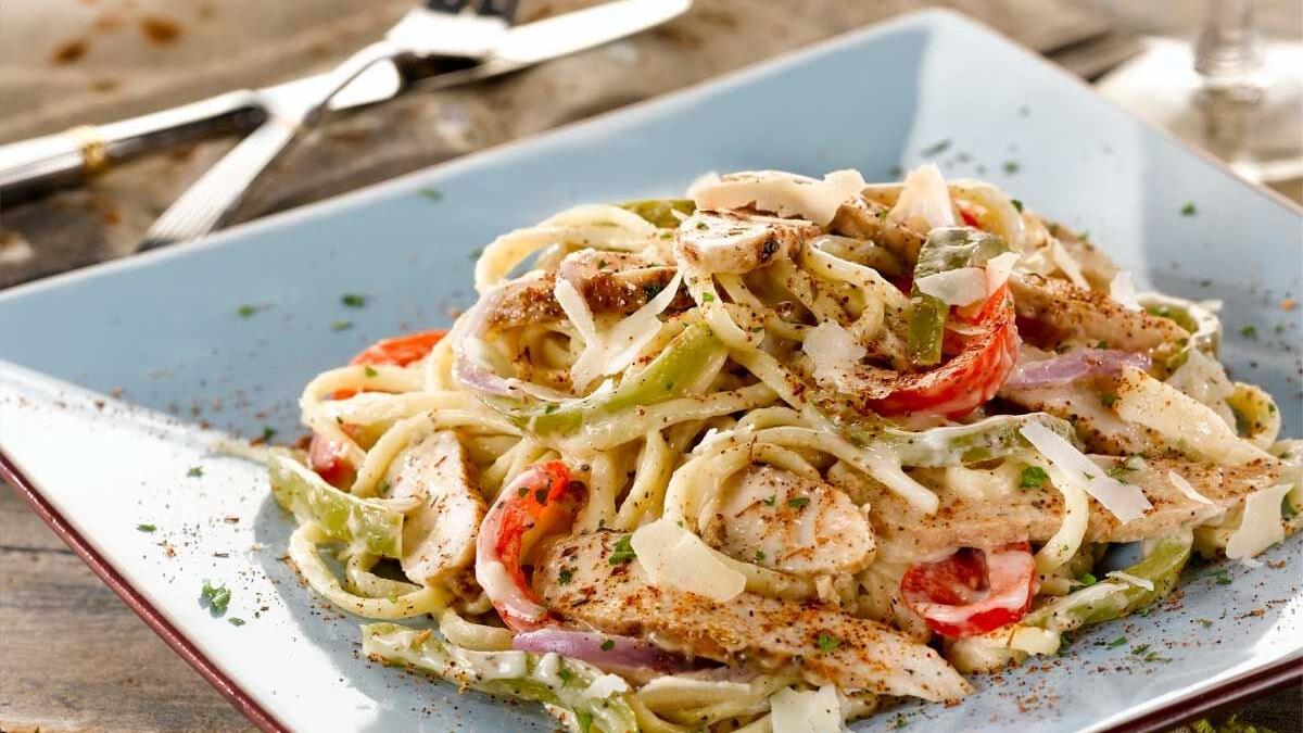 New Orleans Cajun Chicken Pasta