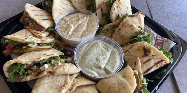 Grilled Flatbread Platter