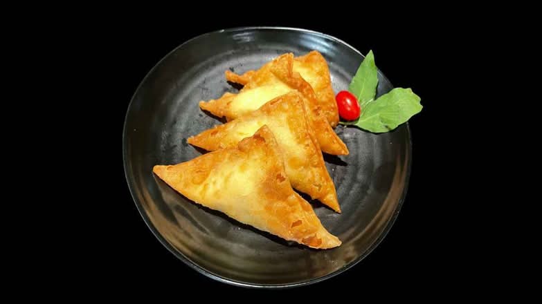 Crab Rangoon (4)