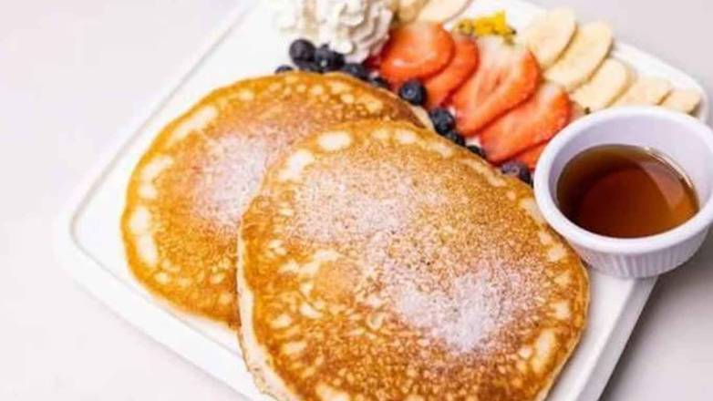 Fresh Fruit Pancakes