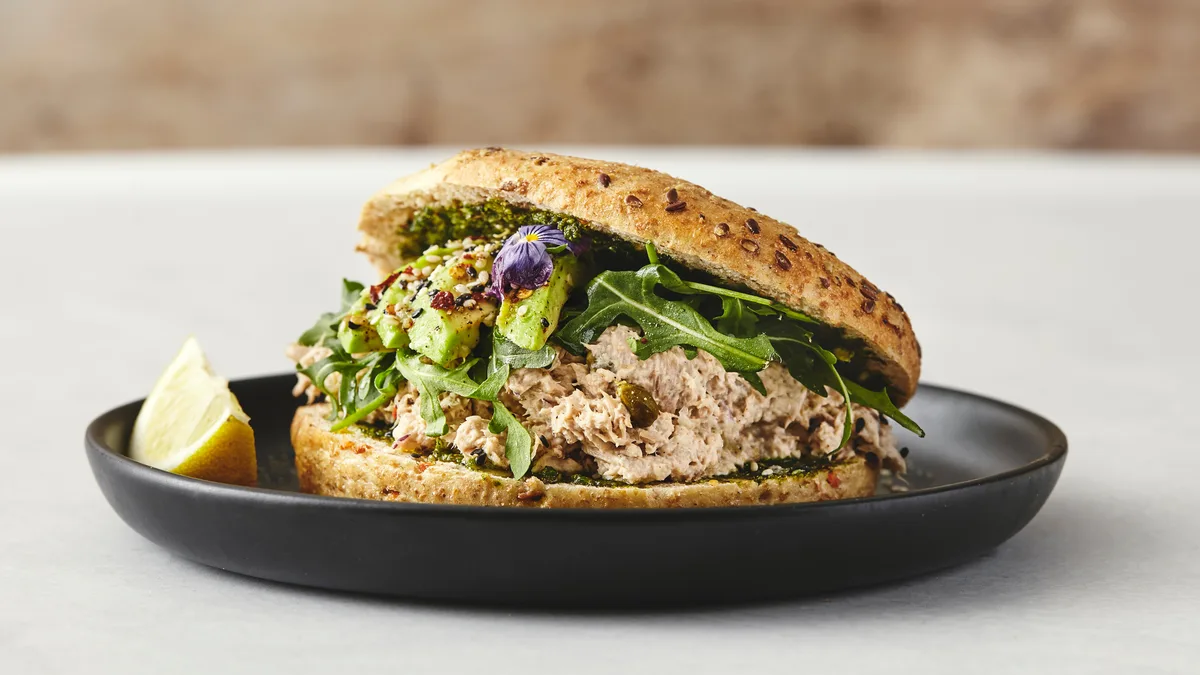 Tuna sandwich