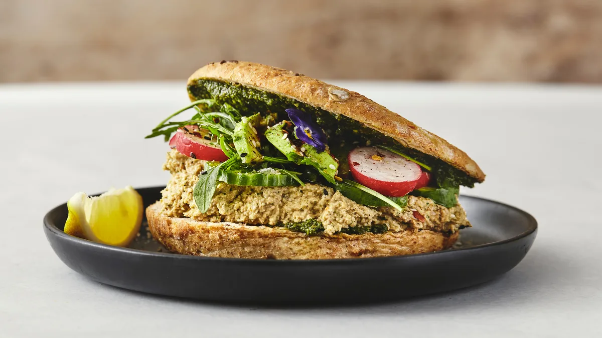 Tuscan Cashew Sandwich (VG)