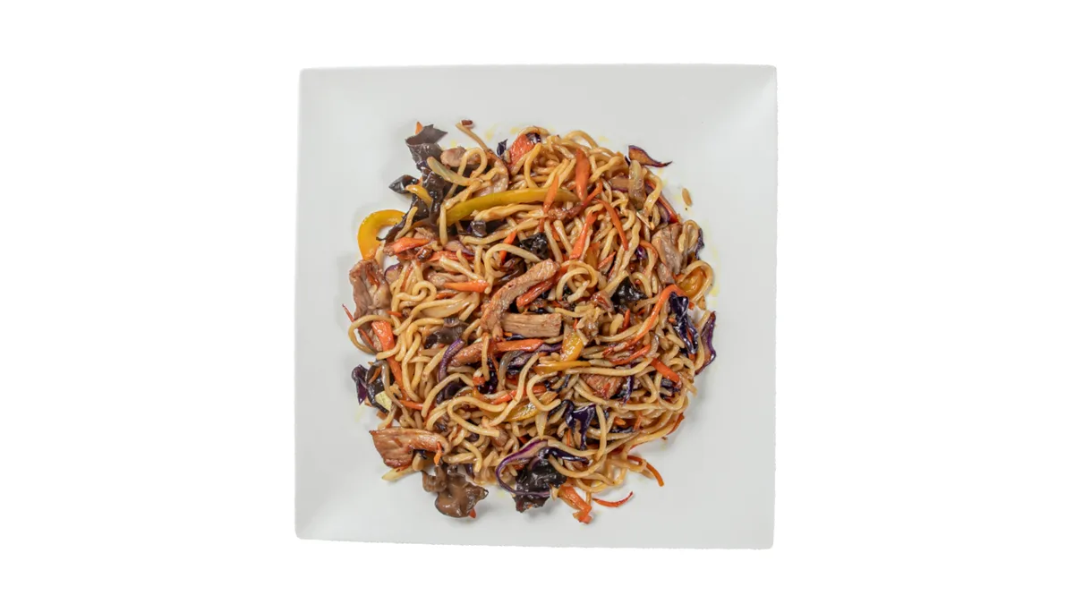 Gebratene Nudeln mit Rindfleisch