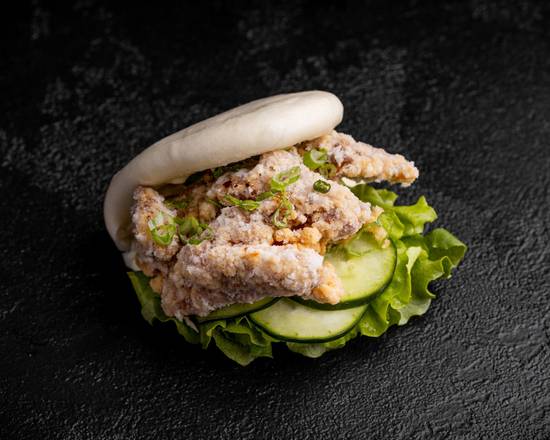 Karaage Fried Chicken Bun
