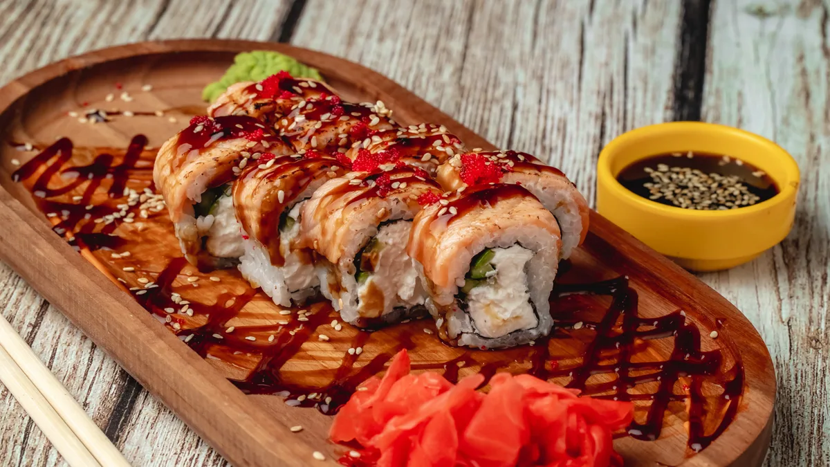 Dragon Roll (8 əd.)