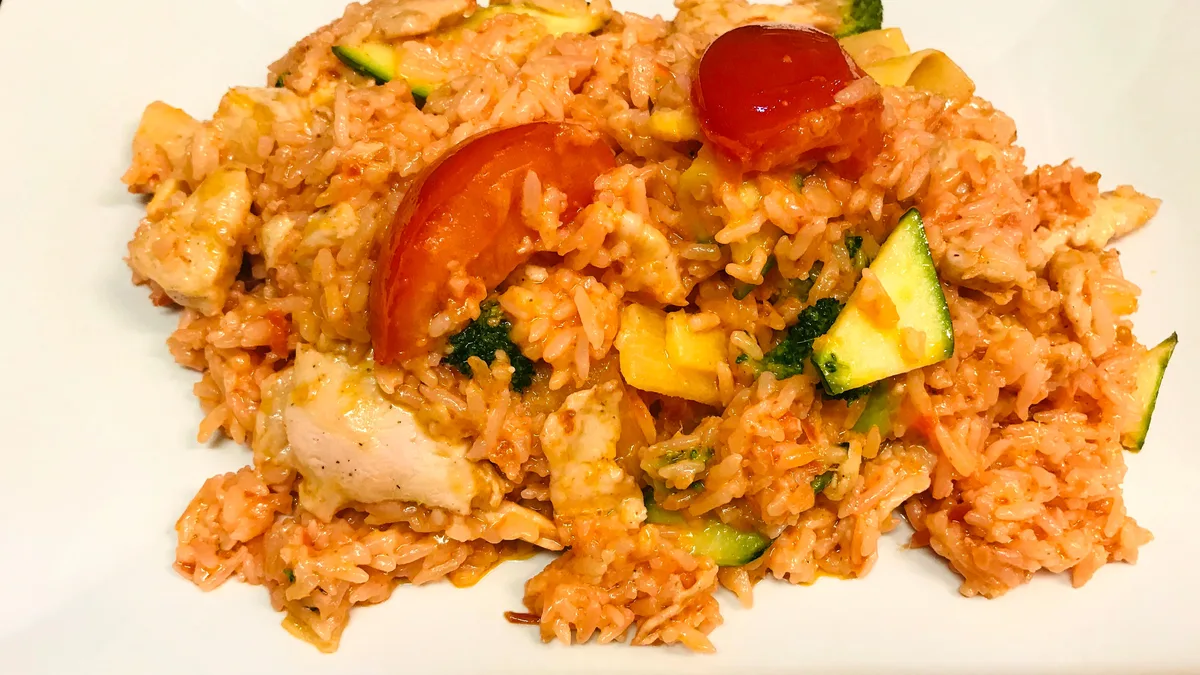 H3 RED CURRY CHICKEN