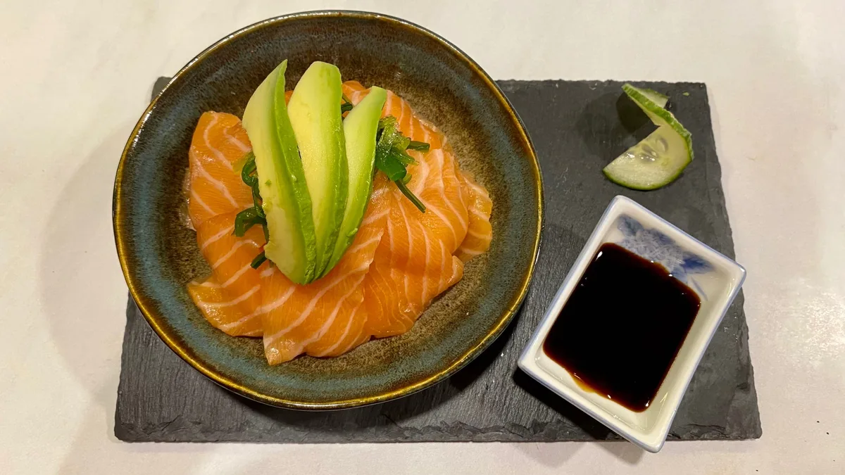 NS1. Salmon Chirashi