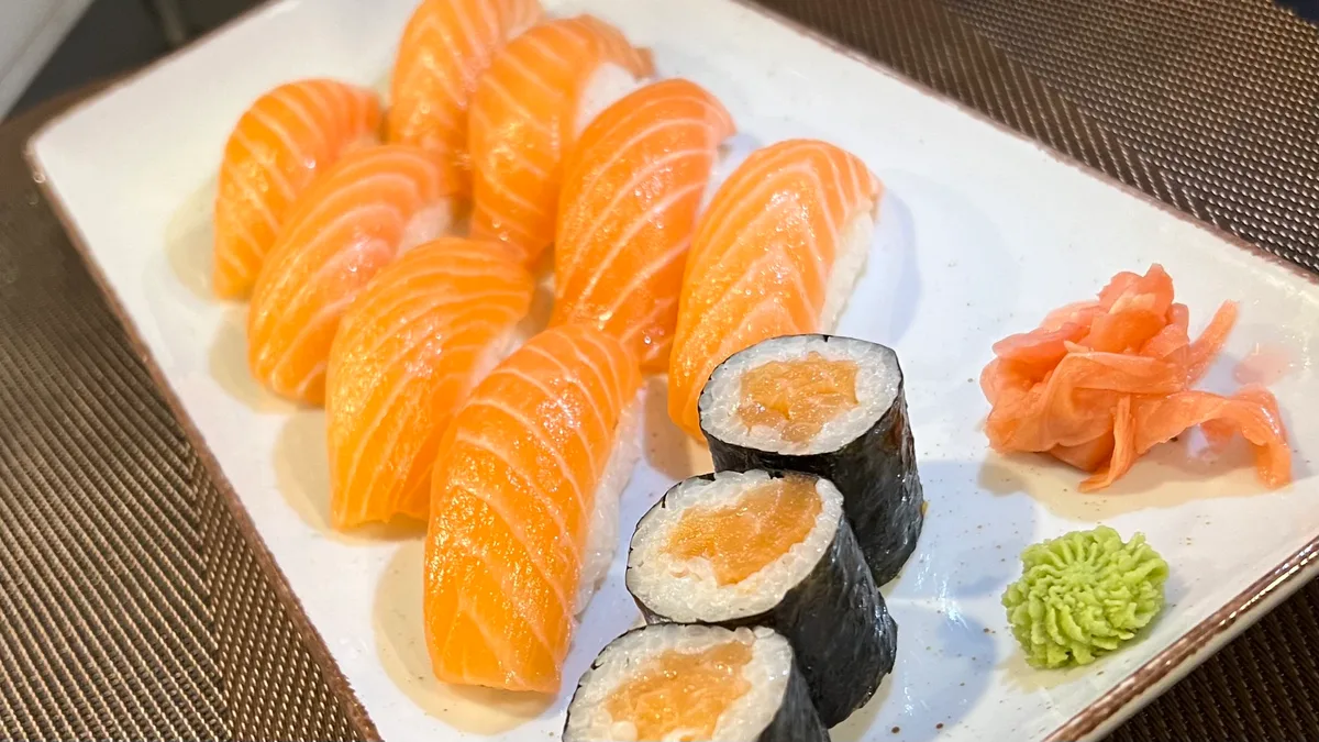 S3  Sushi Large