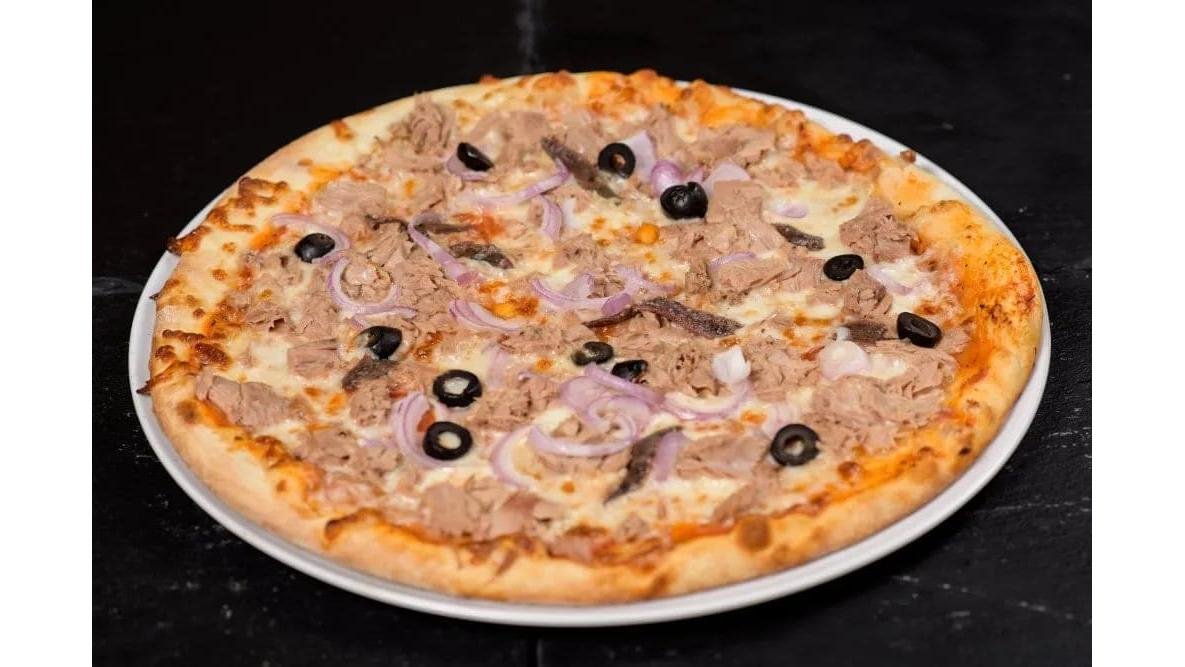 Pizza Tonno