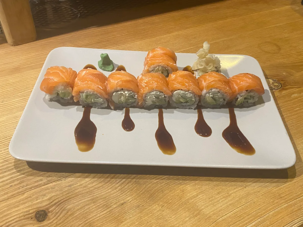 Salmon-Cheese 8pcs