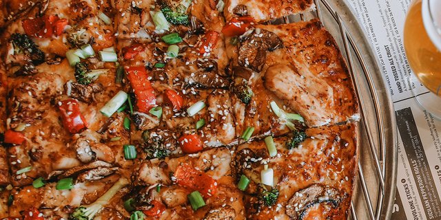Cauliflower Crust Thai Pie Pizza