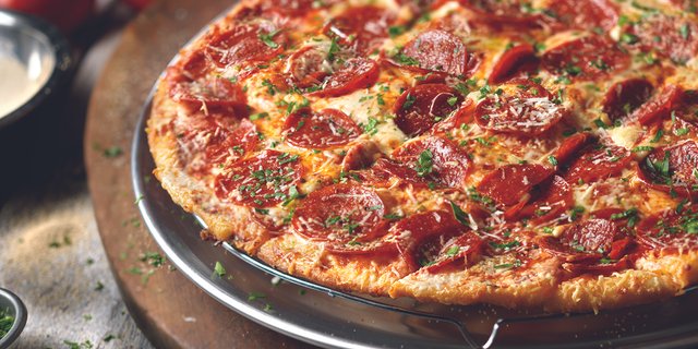 Individual Double Deckeroni Pizza