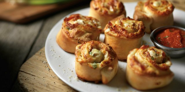 Sicilian Pepperoni Rolls