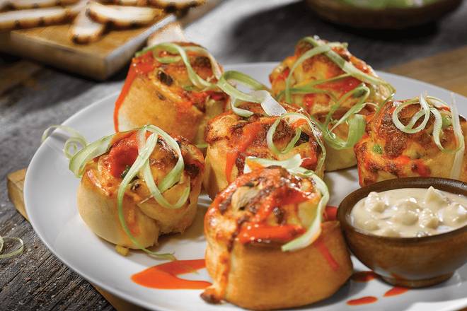 BUFFALO CHICKEN ROLLS