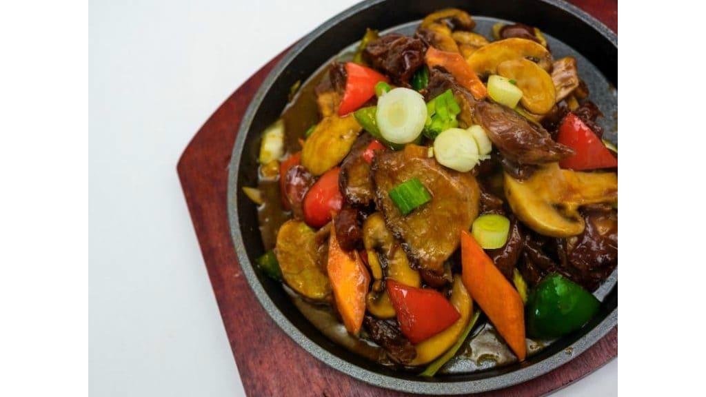 Rață gongbao picant / Kung Pao duck