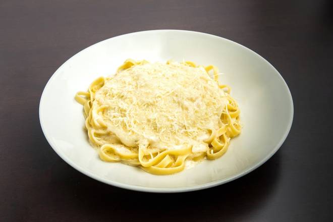 Fettuccine Alfredo