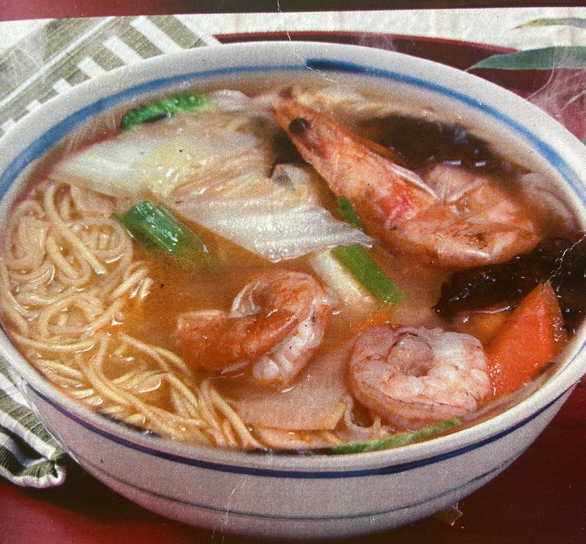 Ramen leves rákkal