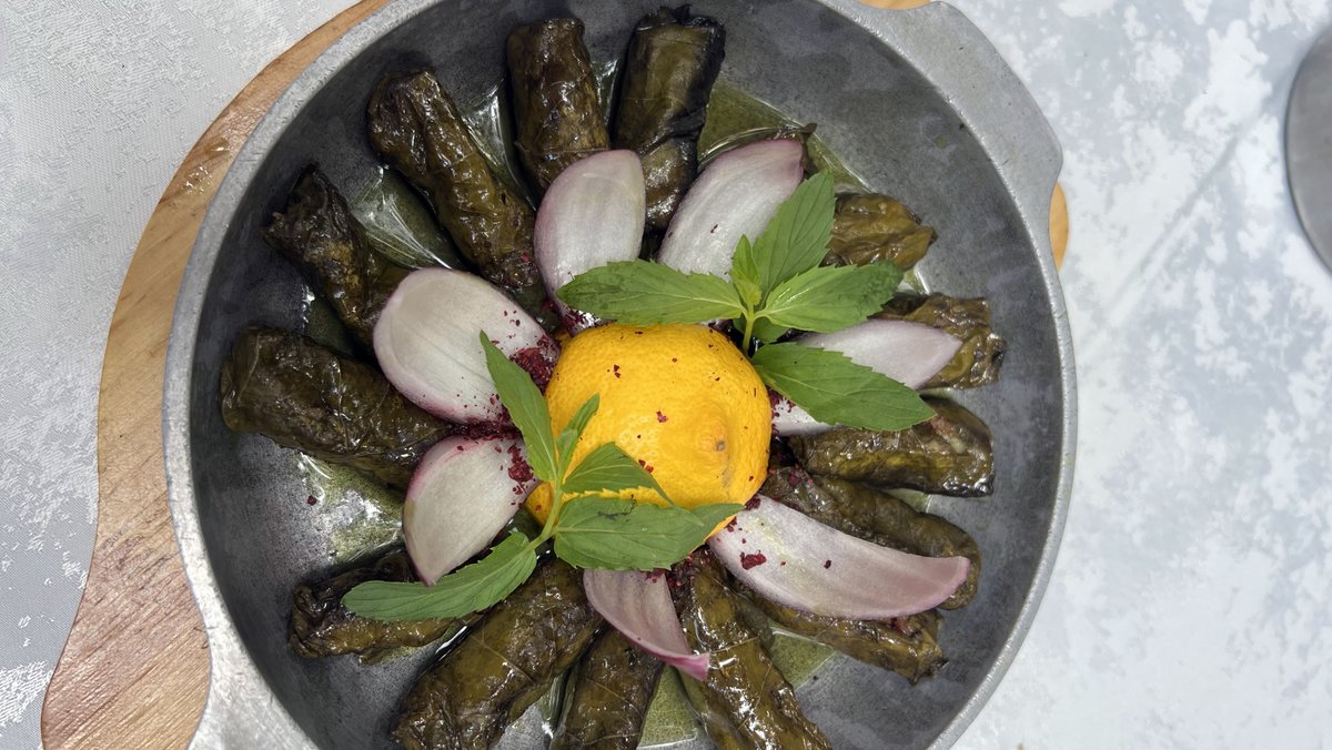 Yarpaq Dolması