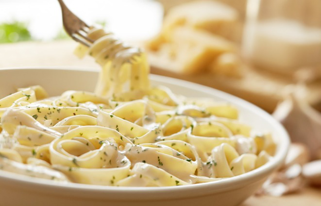 Fettuccine Alfredo