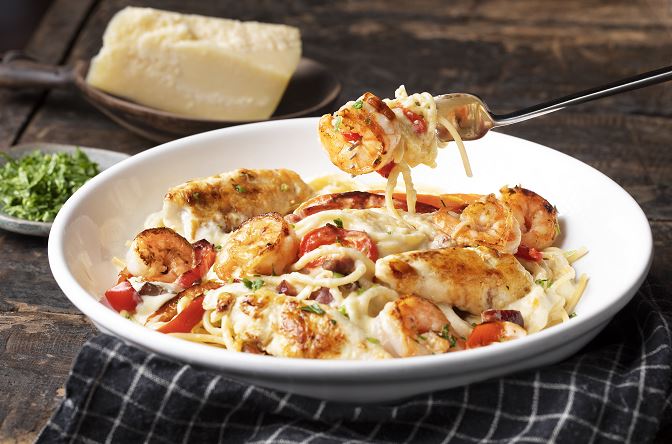 Shrimp and Chicken Carbonara