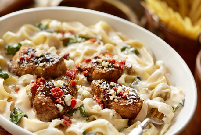 Steak Gorgonzola-Alfredo