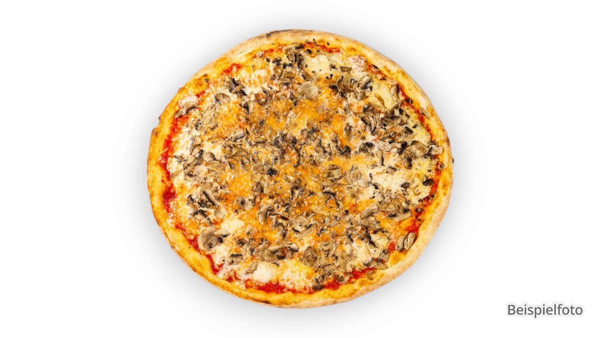 35. Pizza mit Champignons