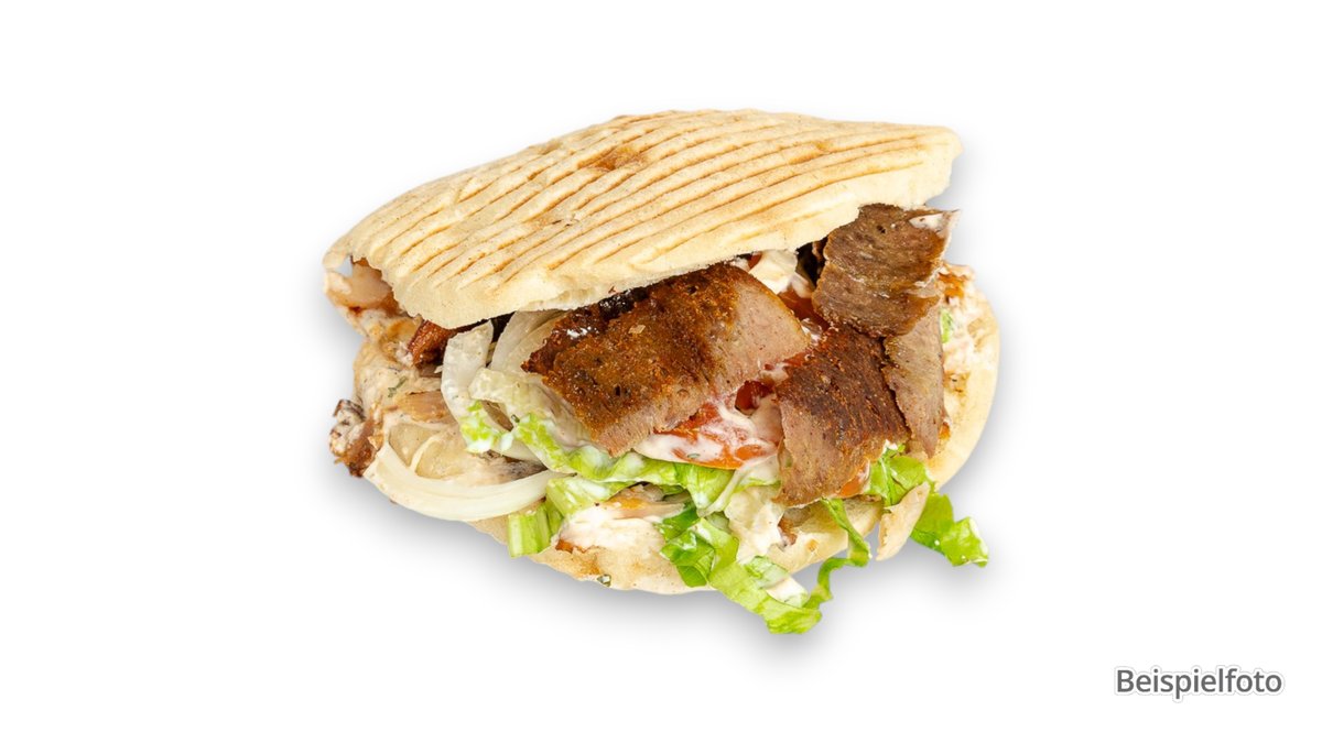 Döner Kebab mit Fleisch und Halloumi