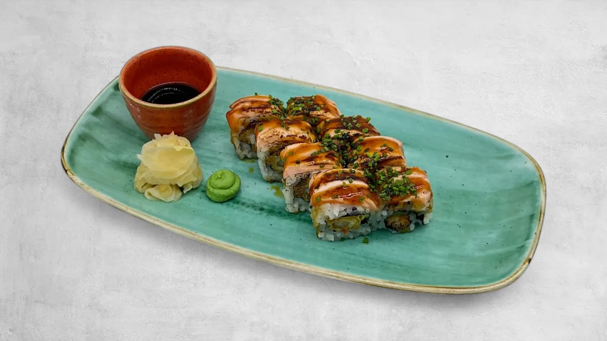 Flambé Salmon Tempura Maki