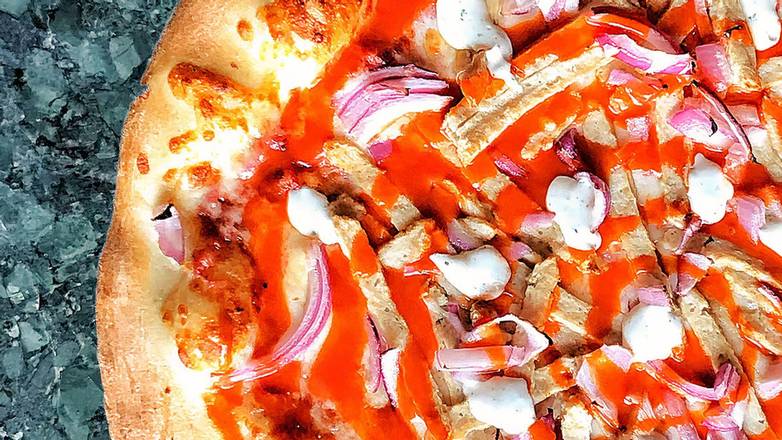 18" Buffalo Chicken Pizza