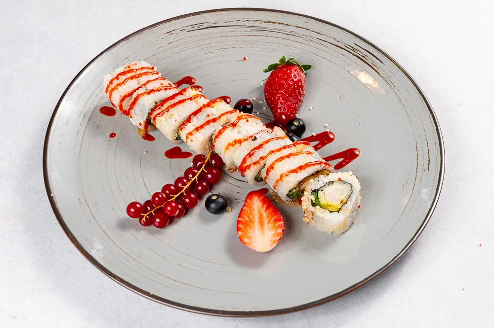 Uramaki tuńczyk tempura