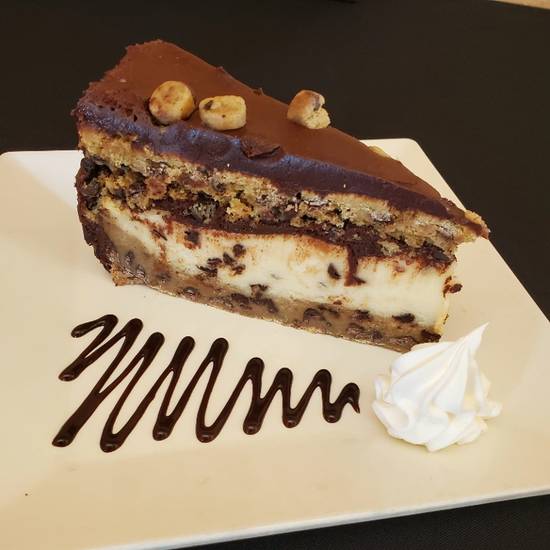 Chocolate Chip Cookie Dough Cheesecake