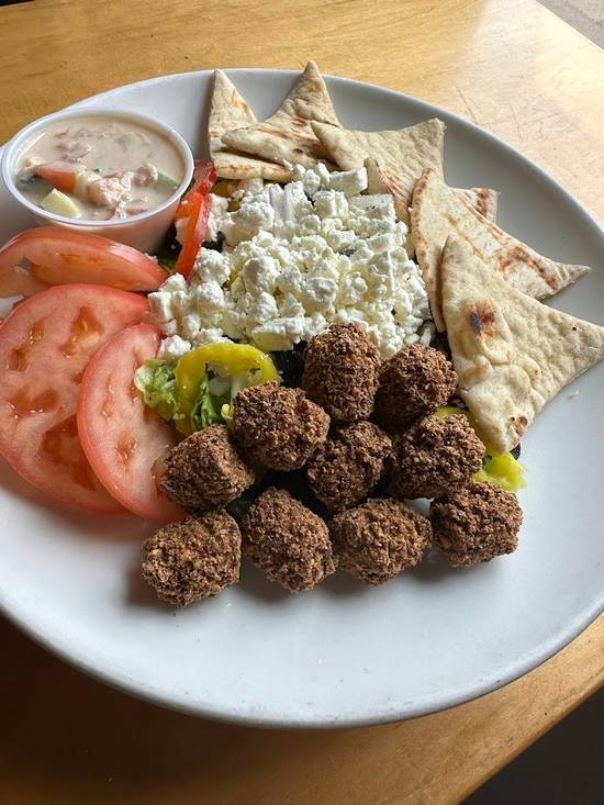 Falafel Salad