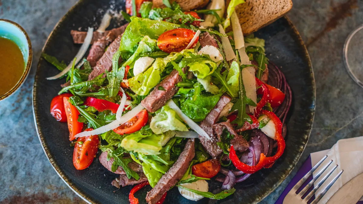 Biftek salata
