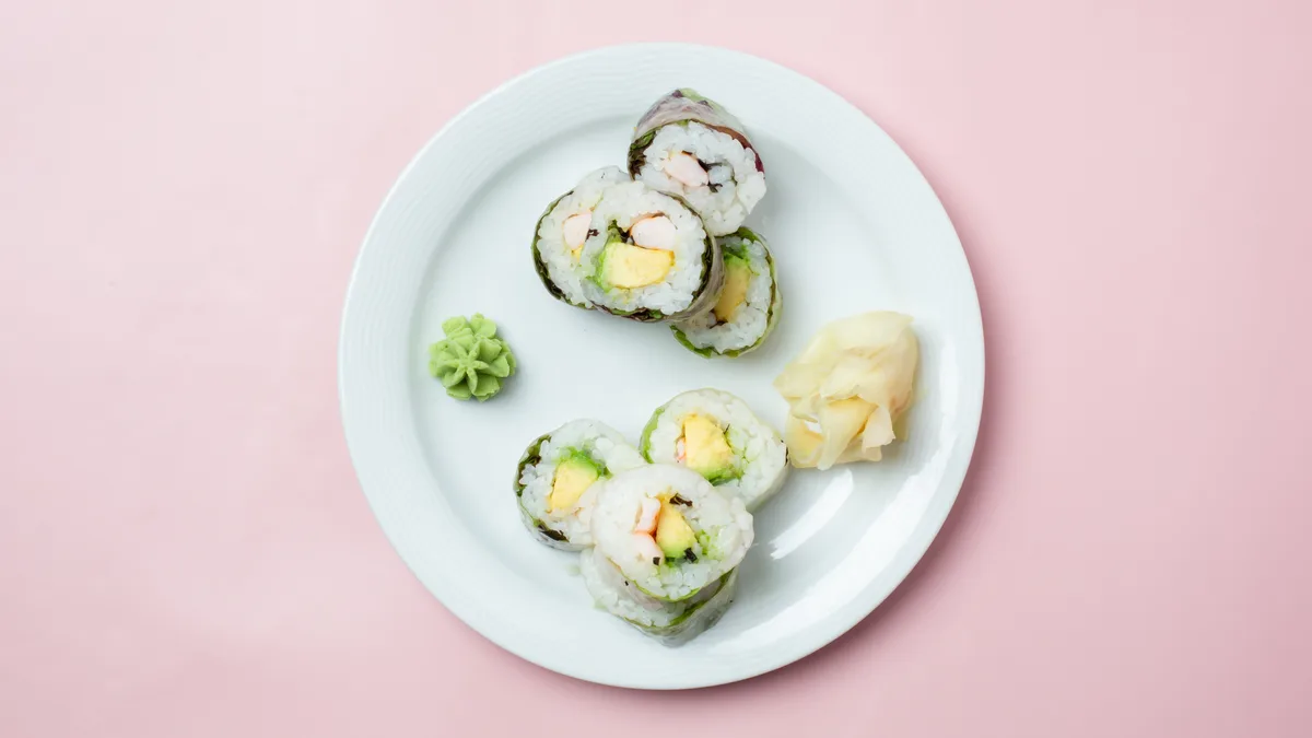 132. Garnelen Avocado Rollen