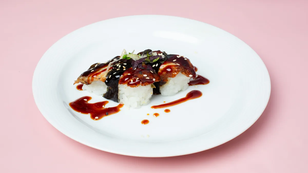 40. Gegrillter Aal Nigiri