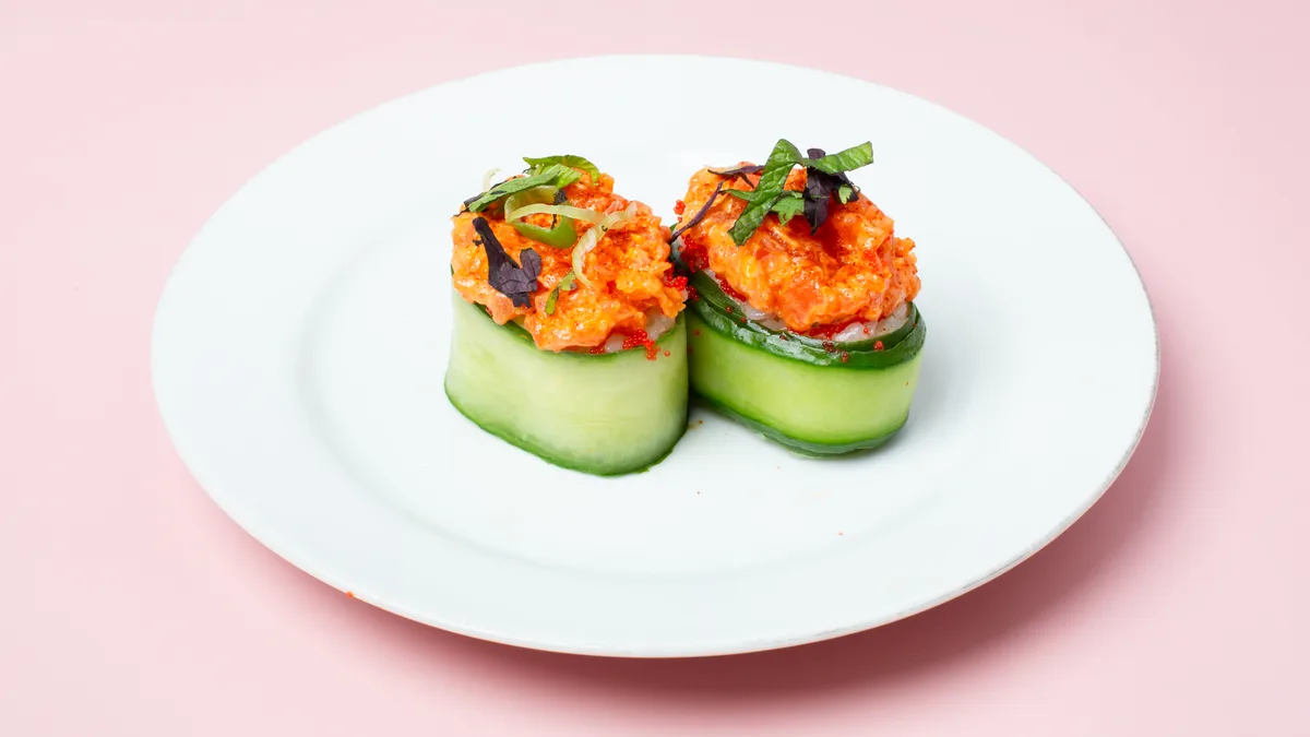 52. Salmon Gunkan