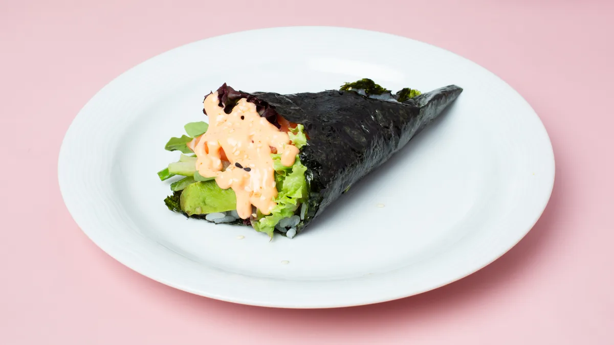 60. Temaki Salmon