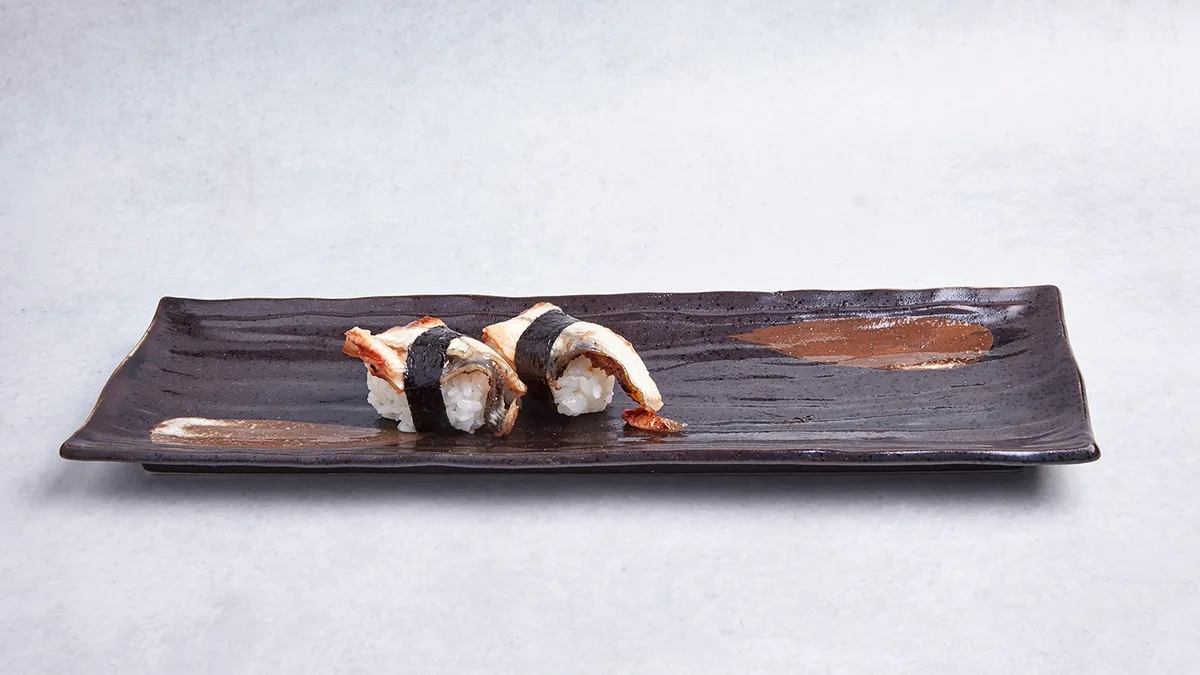 40 Gegrillter Aal Nigiri