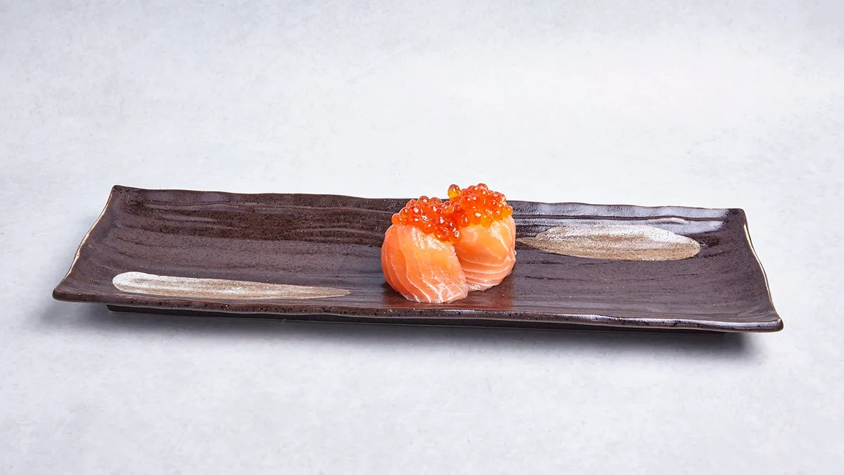 57 Lachs Ikura Gunkan