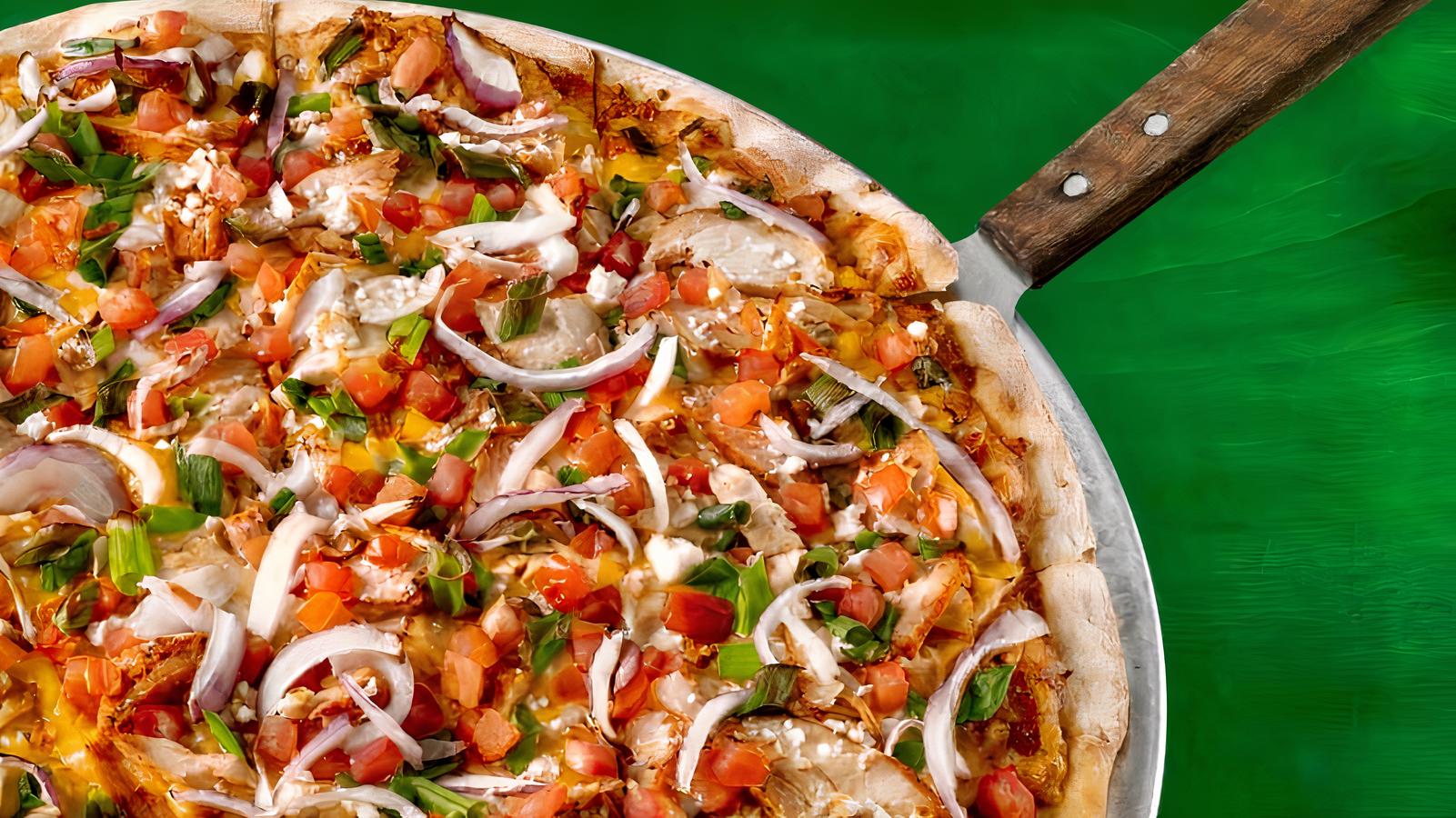 The Yahoo Barbecue Chicken Pizza